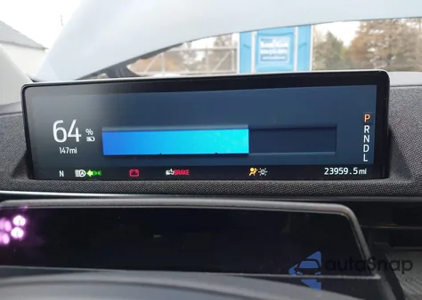 2023 Ford Mustang Mach-E Premium z USA, uszkodzony, nr VIN 3FMTK3RM2PMA46138